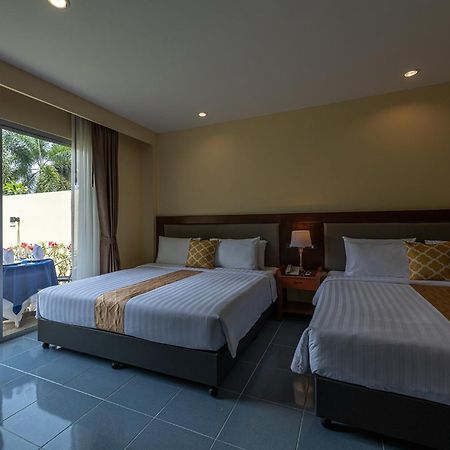 Blue Beach Grand Resort And Spa Rawai 외부 사진