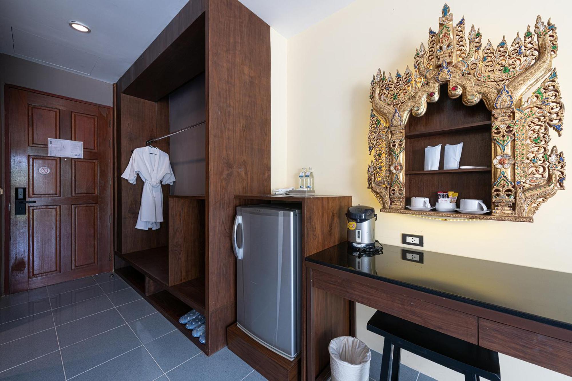 Blue Beach Grand Resort And Spa Rawai 외부 사진